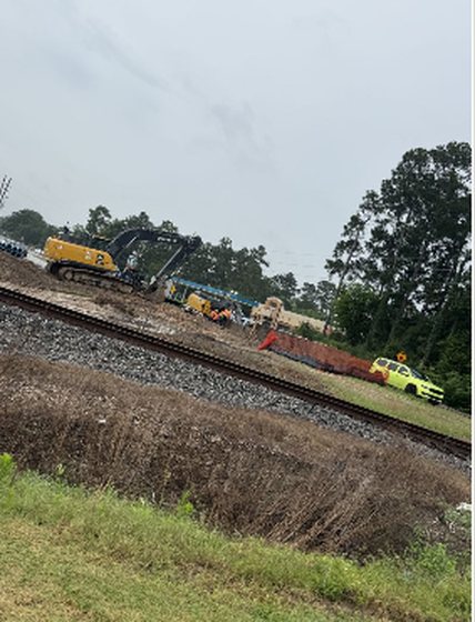 Excavator at UPRR crossing, 2nd Surface Water Interconnection, Humble TX